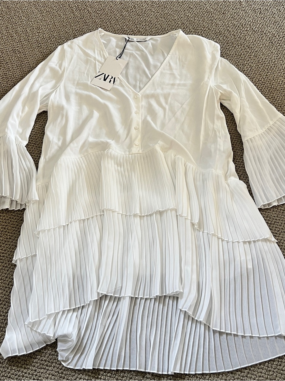 Zara White Pleated Tiered V-Neck Dress/Tunic-size small